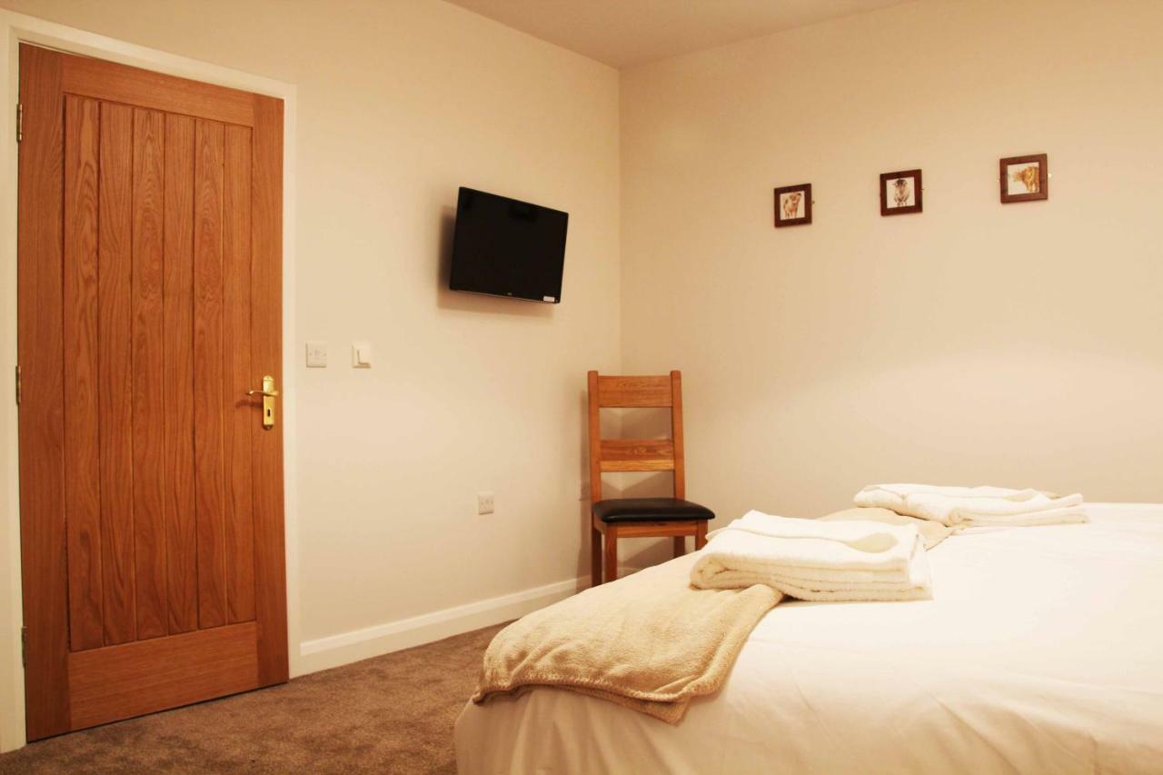 Coddy'S Farm Bed & Breakfast Holmfirth Exterior photo